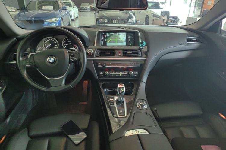 Used BMW 6 Series 2012 640i Gran Coupe Center Console