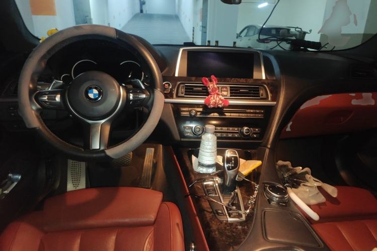 Used BMW 6 Series 2012 640i Gran Coupe Center Console
