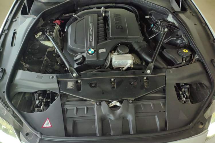 Used BMW 6 Series 2012 640i Gran Coupe Engine Bay