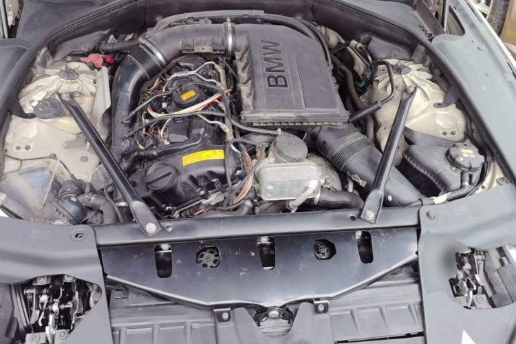 Used BMW 6 Series 2012 640i Gran Coupe Engine Bay