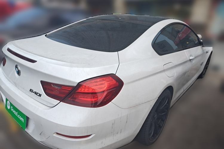 Used BMW 6 Series 2012 640i two-door coupe Exterior 5