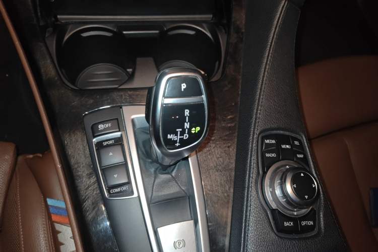 Used BMW 6 Series 2012 640i Gran Coupe Gear Lever