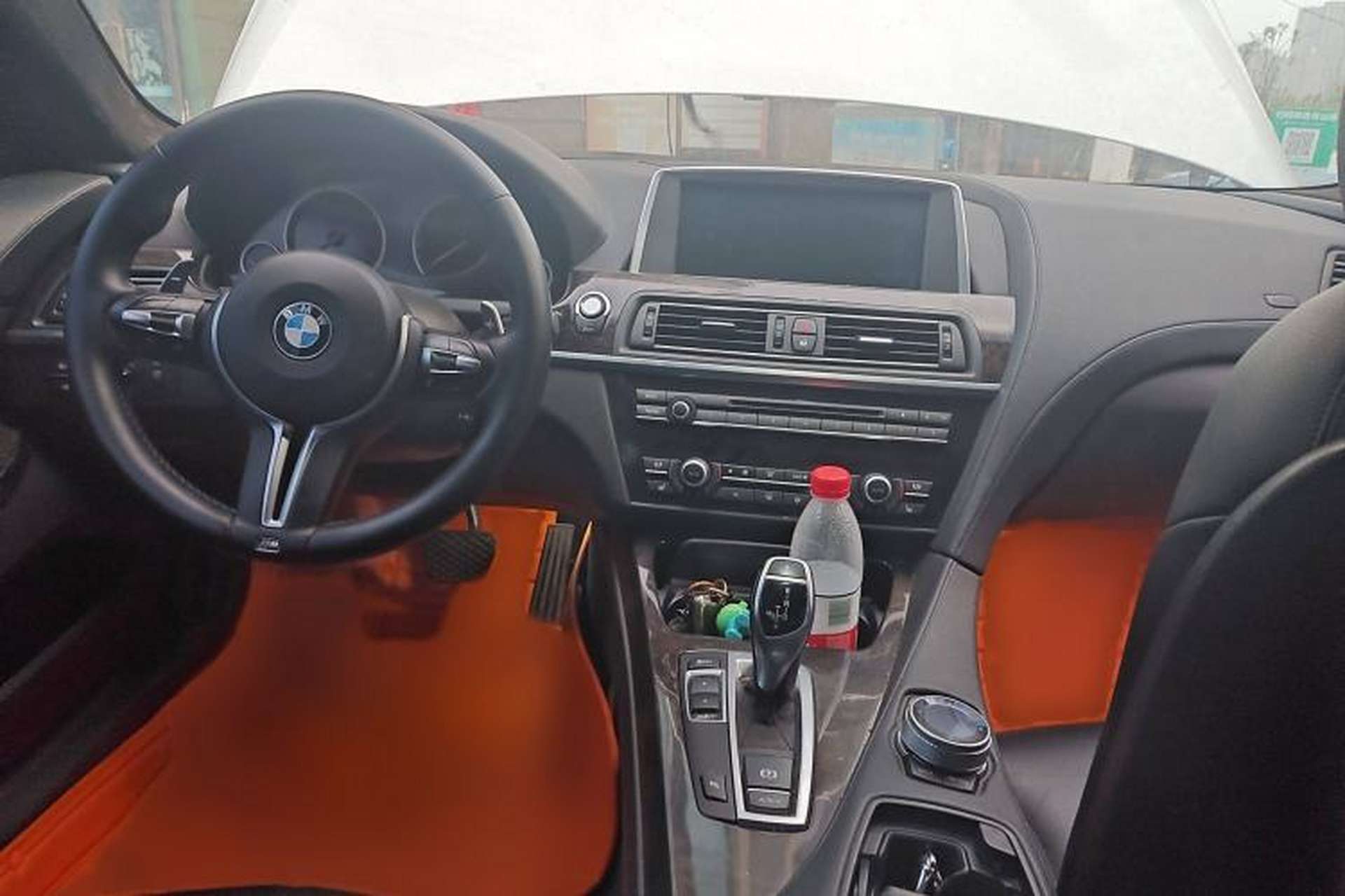 Used BMW 6 Series 2012 640i two-door coupe Interior 2