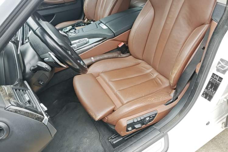 Used BMW 6 Series  Left Front Seat