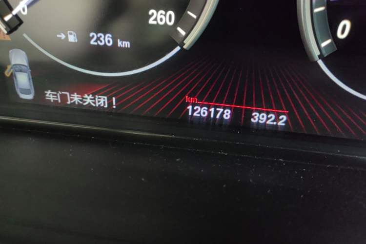 Used BMW 6 Series 2012 640i Gran Coupe Odometer Close Up