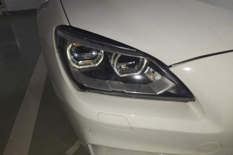 Used BMW 6 Series 2012 640i Gran Coupe Right Front Headlight