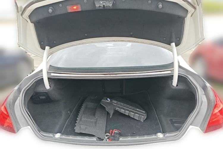 Used BMW 6 Series  Trunk
