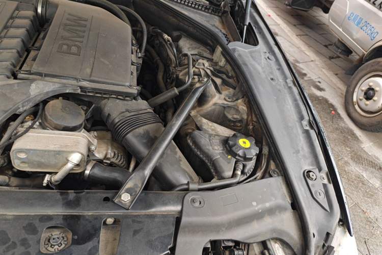 Used BMW 6 Series 2013 Facelift 640i Gran Coupe Engine Bay Left