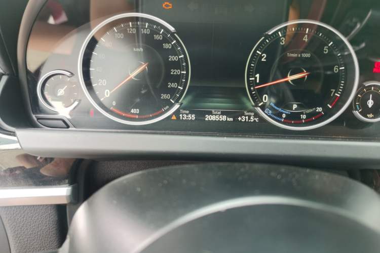 Used BMW 6 Series 2013 Facelift 640i xDrive Gran Coupe Odometer Close Up