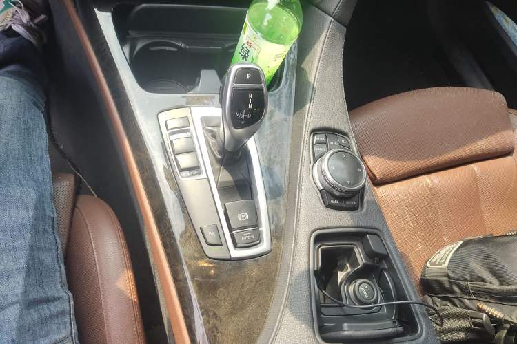Used BMW 6 Series 2013 Facelift 640i Gran Coupe Gear Lever