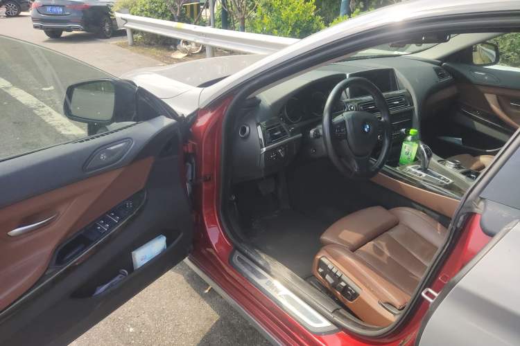 Used BMW 6 Series 2013 Facelift 640i Gran Coupe Interior 3