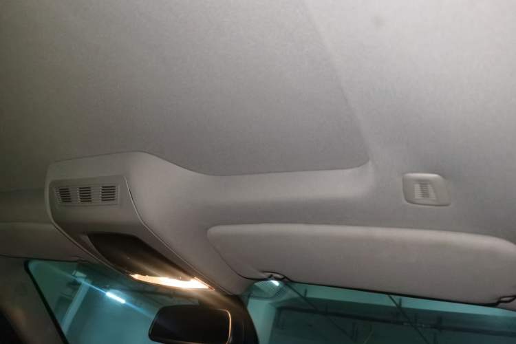 Used BMW 6 Series 2013 640i Coupe Headliner
