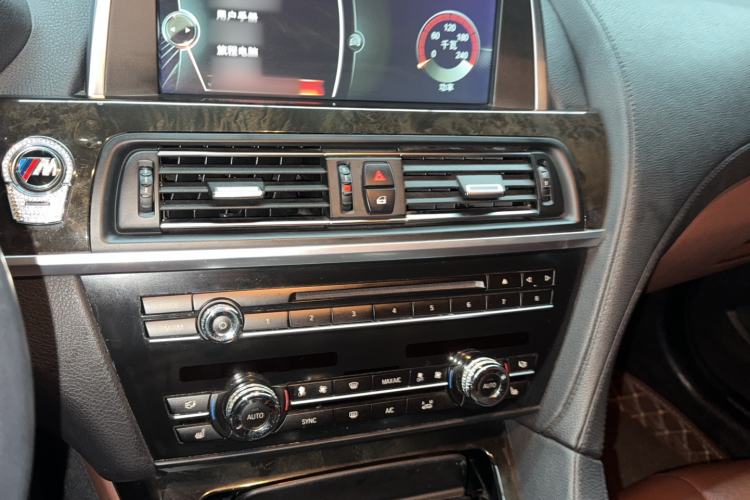 Used BMW 6 Series 2013 Facelift 640i Coupe Audio And AC Panel