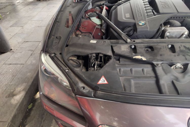 Used BMW 6 Series 2013 640i Coupe Engine Bay Right