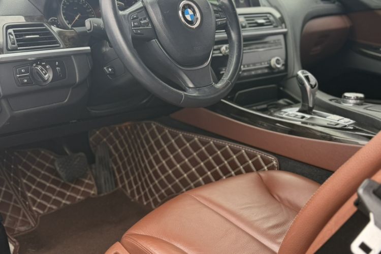 Used BMW 6 Series 2013 Facelift 640i Coupe Interior 2