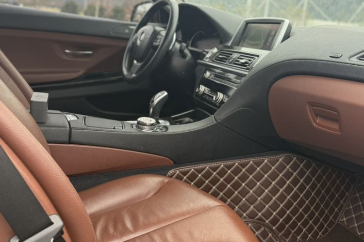 Used BMW 6 Series 2013 Facelift 640i Coupe Interior 3