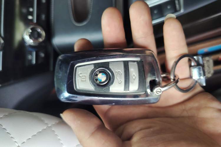 Used BMW 6 Series 2013 640i Coupe Vehicle Key