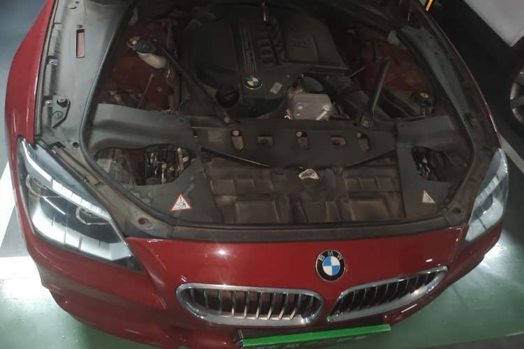 Used BMW 6 Series 2013 Facelift 640i Gran Coupe Engine Bay