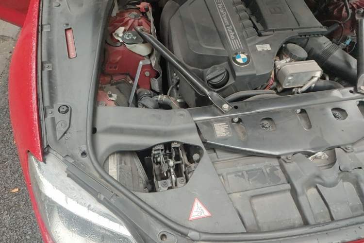 Used BMW 6 Series 2013 Facelift 640i Gran Coupe Engine Bay Right