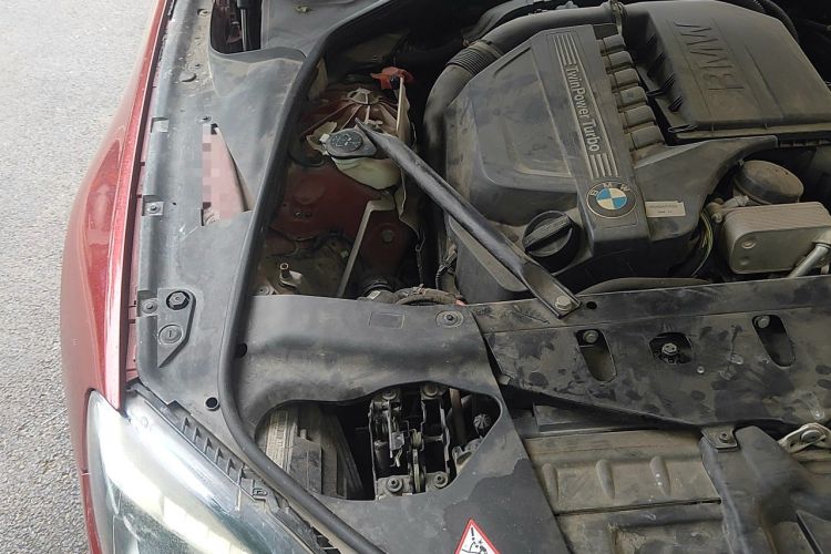 Used BMW 6 Series 2013 Facelift 640i Gran Coupe Engine Bay Right