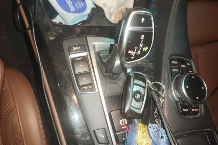 Used BMW 6 Series 2013 Facelift 640i Gran Coupe Gear Lever