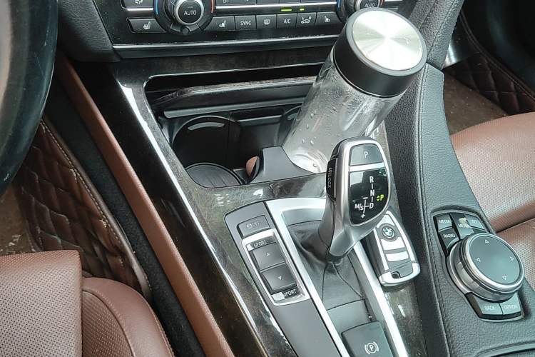 Used BMW 6 Series 2013 Facelift 640i Gran Coupe Gear Lever