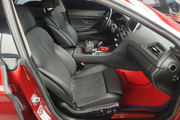 Used BMW 6 Series 2013 Facelift 640i Gran Coupe Right Front Seat