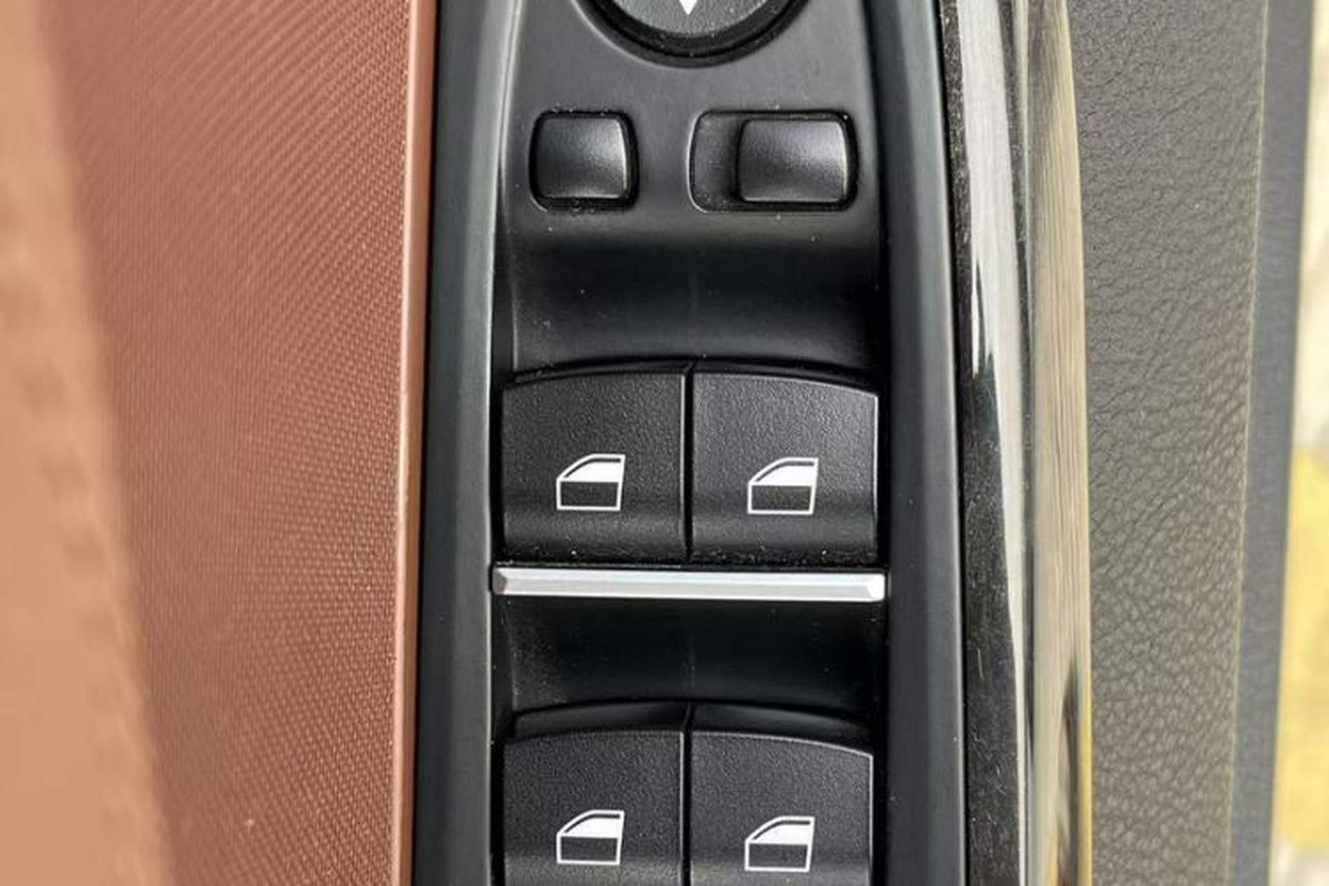 Used BMW 6 Series 2013 Facelift 640i xDrive Gran Coupe Interior 7