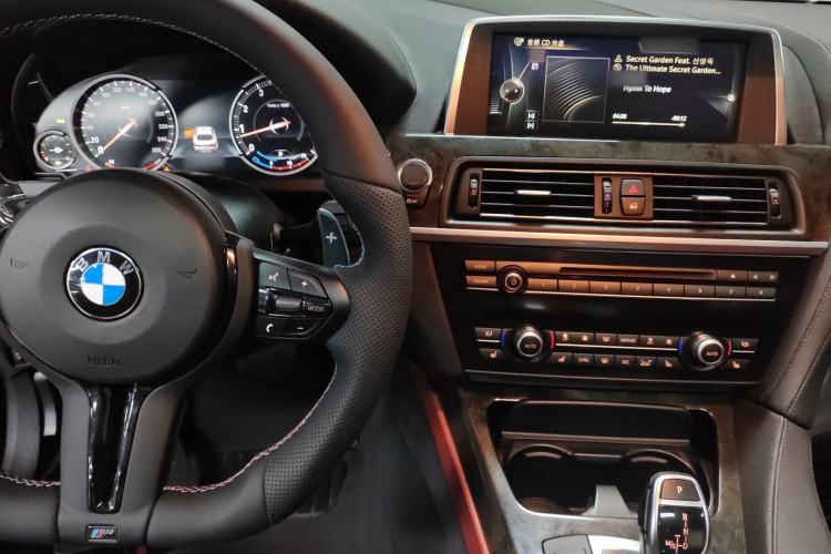Used BMW 6 Series 2013 Facelift 640i Gran Coupe Center Console