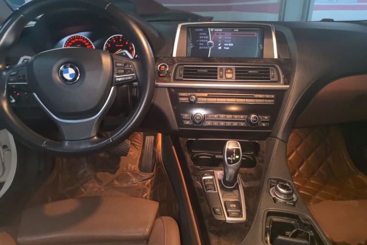 Used BMW 6 Series 2013 Facelift 640i xDrive Gran Coupe Center Console