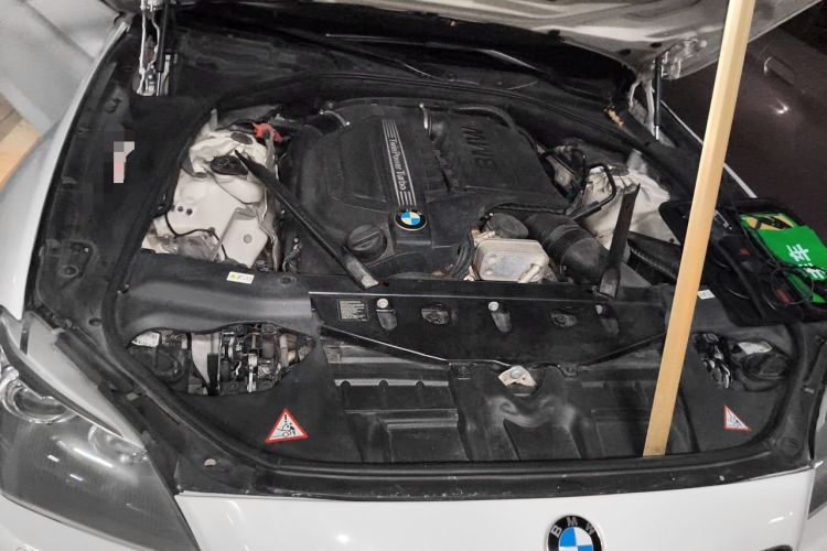 Used BMW 6 Series 2013 640i Convertible Coupe Engine Bay