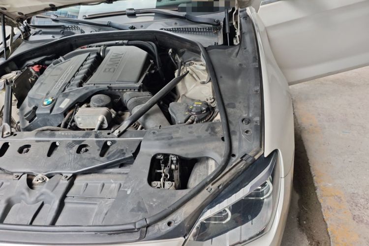 Used BMW 6 Series 2013 Facelift 640i Gran Coupe Engine Bay Left