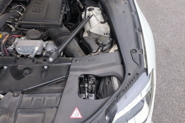 Used BMW 6 Series 2013 Facelift 640i Gran Coupe Engine Bay Left
