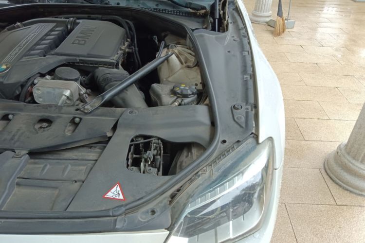 Used BMW 6 Series 2013 Facelift 640i xDrive Gran Coupe Engine Bay Left