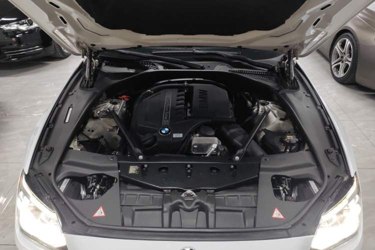 Used BMW 6 Series 2013 Facelift 640i Gran Coupe Engine Bay