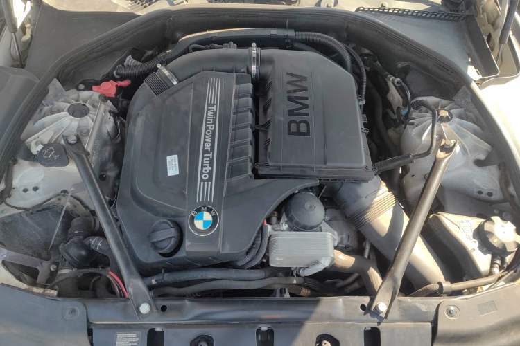 Used BMW 6 Series 2013 Facelift 640i Gran Coupe Engine Bay