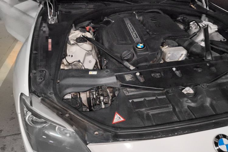 Used BMW 6 Series 2013 640i Convertible Coupe Engine Bay Right