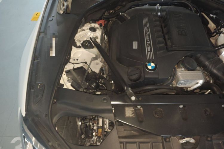 Used BMW 6 Series 2013 Facelift 640i xDrive Gran Coupe Engine Bay Right