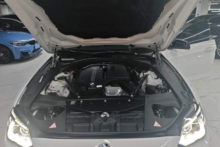 Used BMW 6 Series 2013 Facelift 640i Gran Coupe Engine Bay