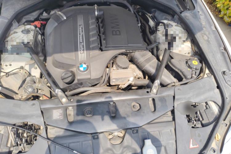 Used BMW 6 Series  Engine Bay
