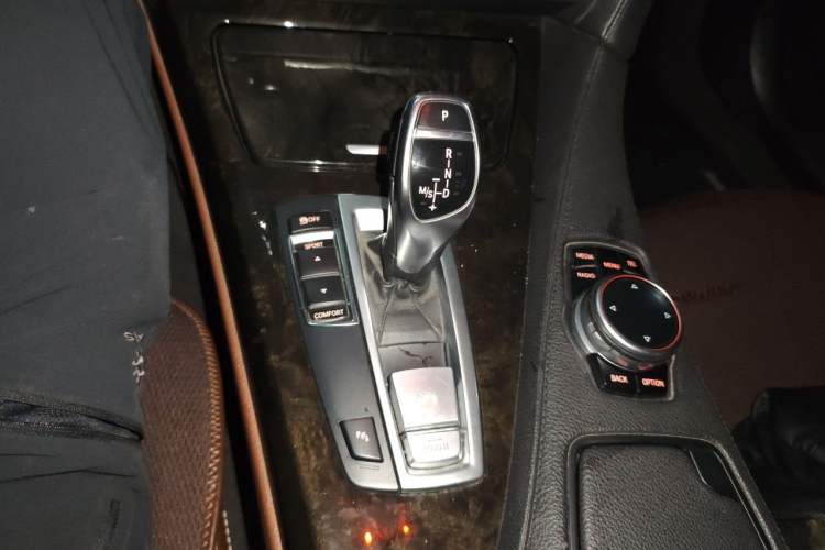 Used BMW 6 Series 2013 Facelift 640i xDrive Gran Coupe Gear Lever