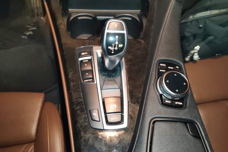 Used BMW 6 Series 2013 Facelift 640i Gran Coupe Gear Lever