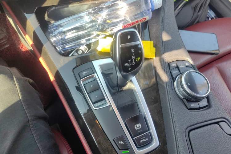 Used BMW 6 Series 2013 Facelift 640i Gran Coupe Gear Lever
