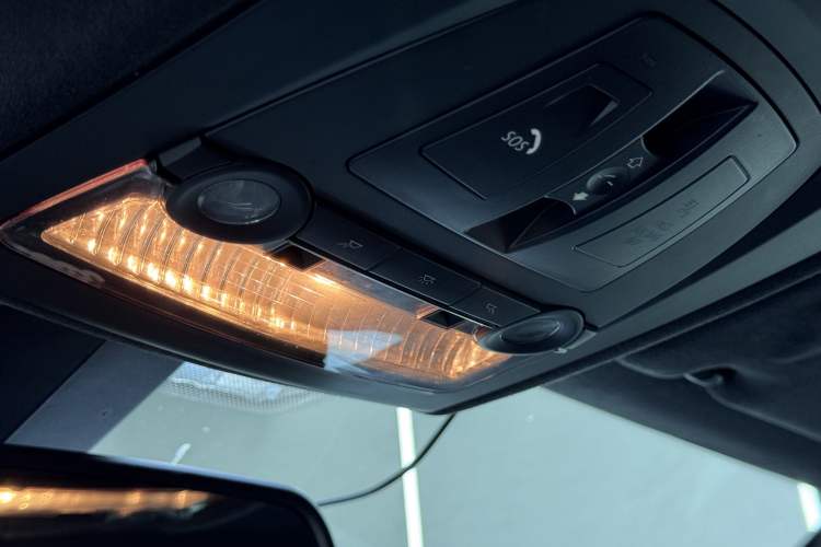 Used BMW 6 Series 2013 Facelift 640i Gran Coupe Interior 2