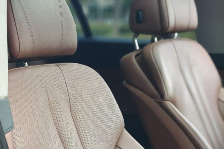 Used BMW 6 Series 2013 Facelift 640i Gran Coupe Interior 6