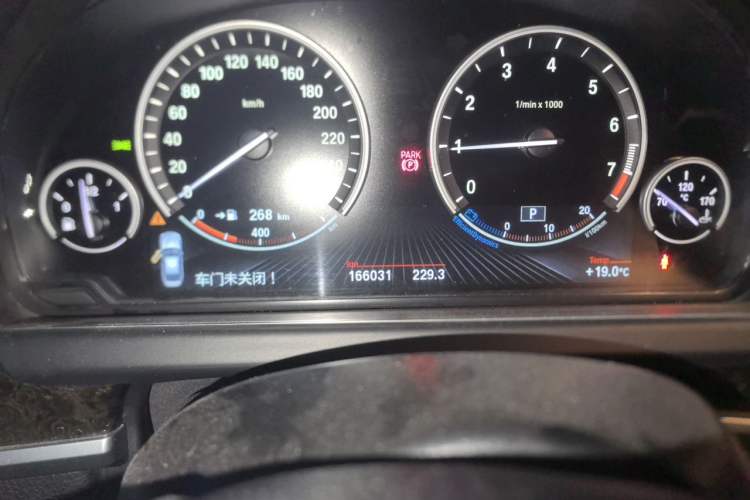 Used BMW 6 Series 2013 Facelift 640i Gran Coupe Odometer Close Up