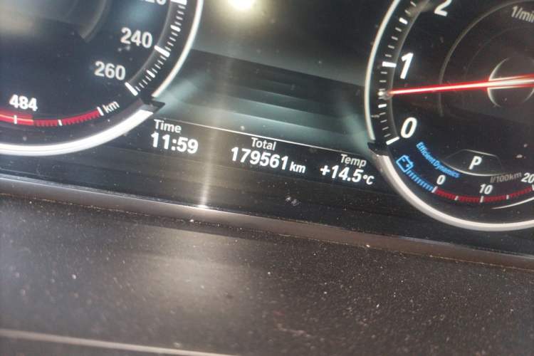 Used BMW 6 Series 2013 Facelift 640i Gran Coupe Odometer Close Up