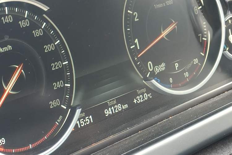 Used BMW 6 Series 2013 Facelift 640i Gran Coupe Odometer Close Up