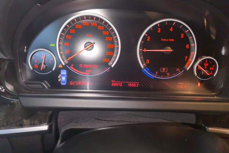Used BMW 6 Series 2013 Facelift 640i xDrive Gran Coupe Odometer Close Up