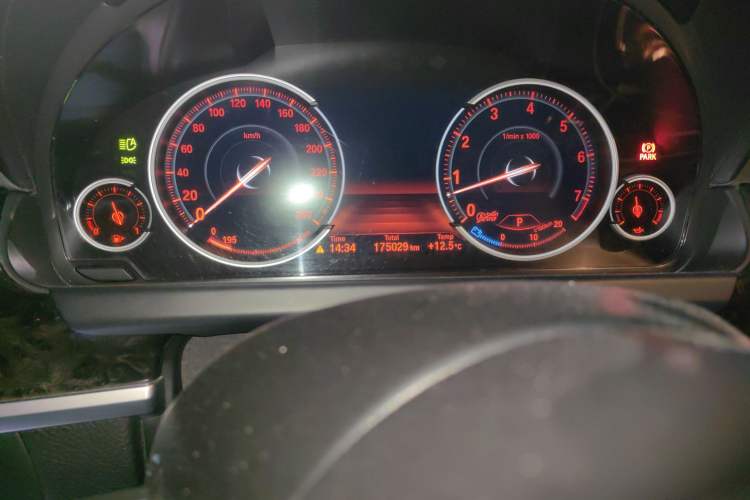 Used BMW 6 Series 2013 Facelift 640i Gran Coupe Odometer Close Up